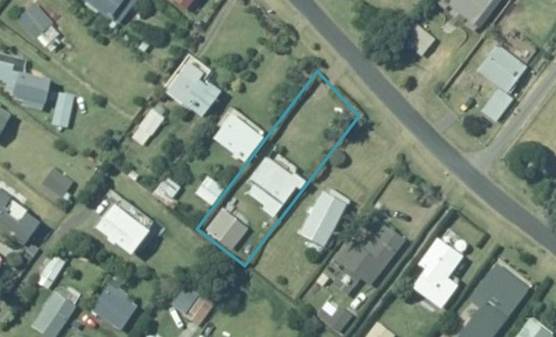 8 Harsant Avenue, Hahei, Whitianga - Carousel 1