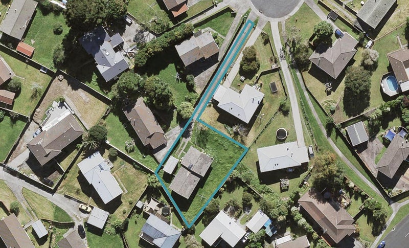 33 Rena Place, West Harbour, Auckland - Carousel 1