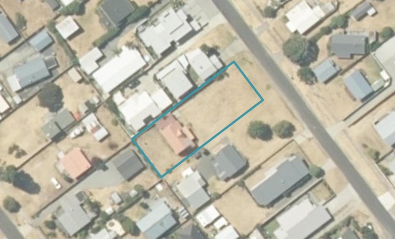 207 Philomel Road, Whangamatā - Carousel 1