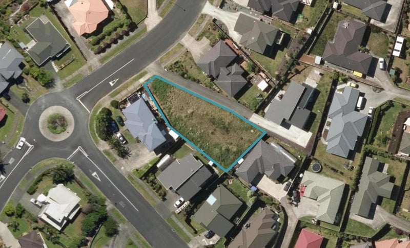 24 Pebble Beach Boulevard, Kamo, Whangarei - Carousel 1