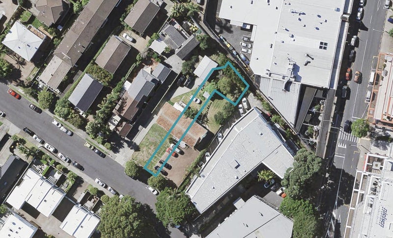 6/3 Campbell Road, Takapuna, Auckland - Carousel 1