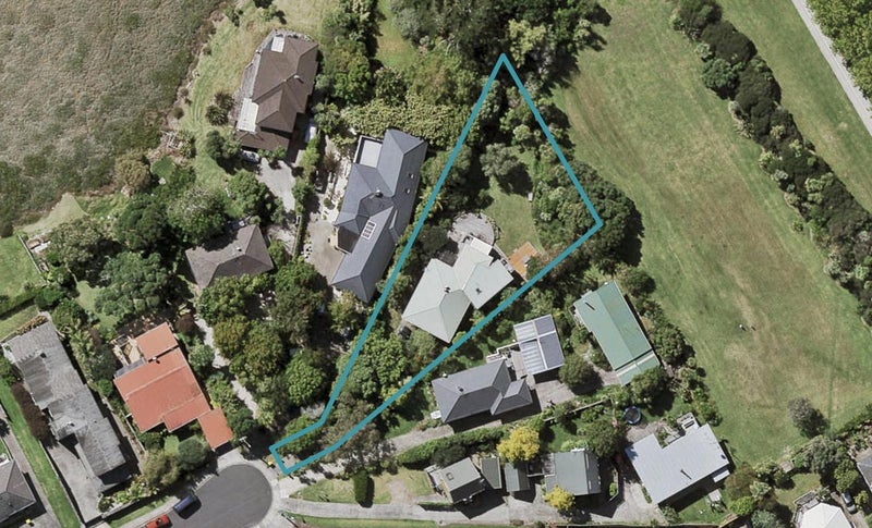 110 Beresford Street, Bayswater, Auckland - Carousel 1