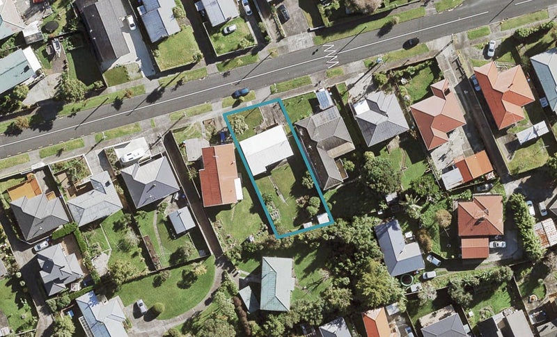54 Valonia Street, New Windsor, Auckland - Carousel 1