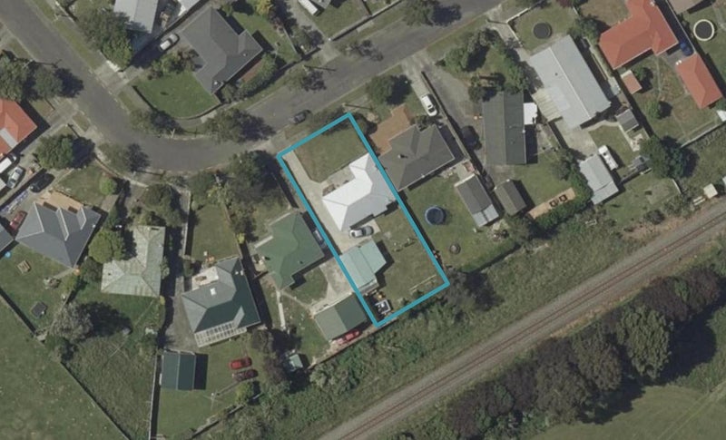 47 Tararua Terrace, Cloverlea, Palmerston North - Carousel 1