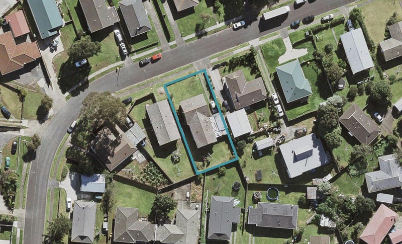 19 Chelburn Crescent, Mangere East, Auckland - Carousel 1