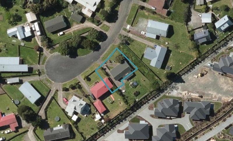 13 Steere Place, Tikipunga, Whangarei - Carousel 1