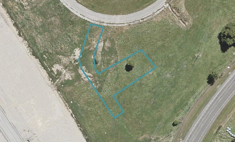 3 McMillan Lane, Wallaceville, Upper Hutt - Carousel 1