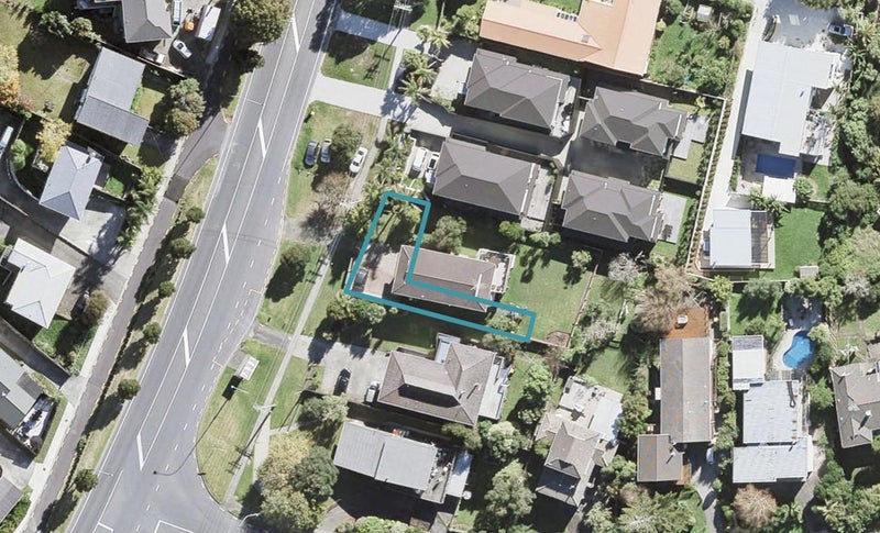 789A East Coast Road, Northcross, Auckland - Carousel 1