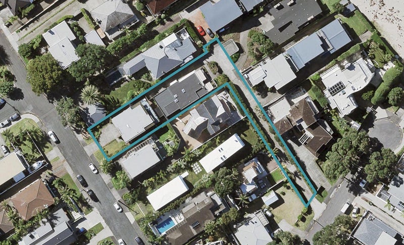 2/7 William Street, Takapuna, Auckland - Carousel 1