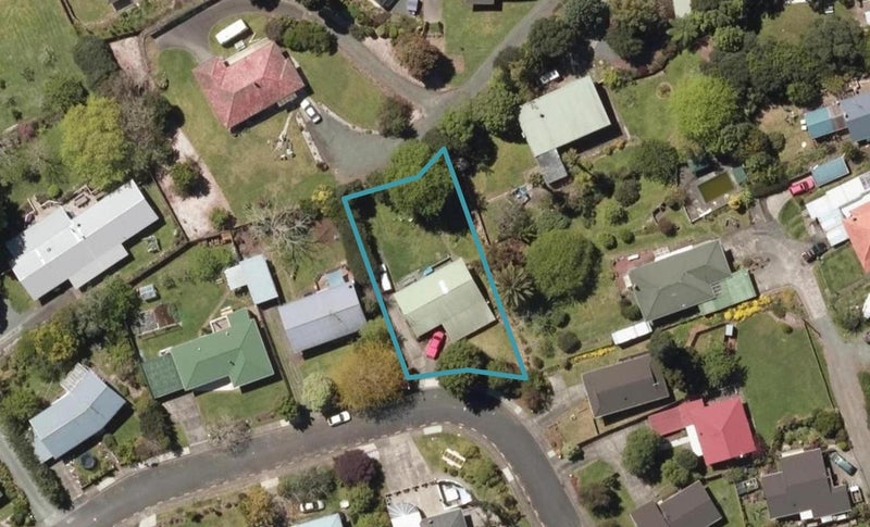 5 Whitelaw Place, Kamo, Whangarei - Carousel 1