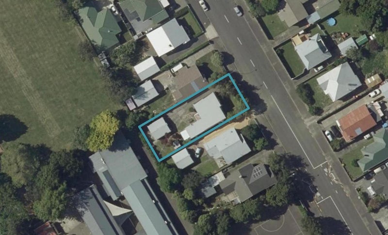 90 Shamrock Street, Takaro, Palmerston North - Carousel 1