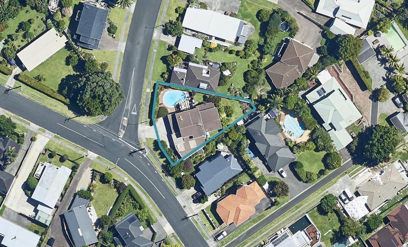 1 Tainui Street, Matua, Tauranga - Carousel 1