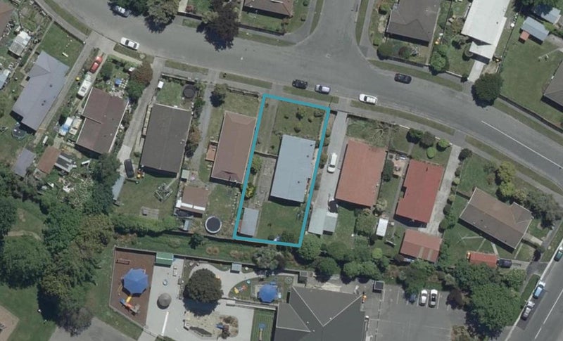 7 Charnwood Crescent, Bishopdale, Christchurch - Carousel 1