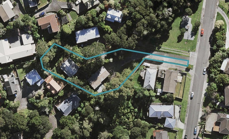 2/8 Sapphire Place, Bayview, Auckland - Carousel 1