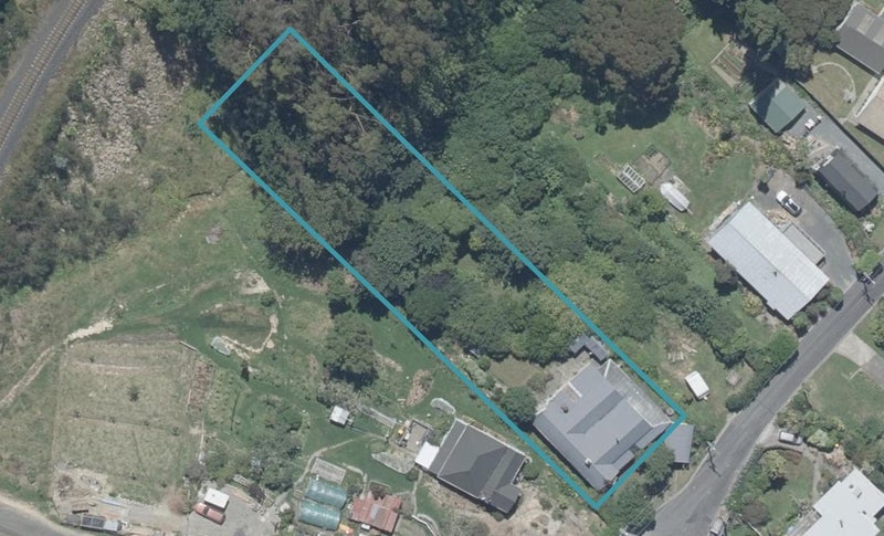 45 Harbour Terrace, Careys Bay, Port Chalmers - Carousel 1