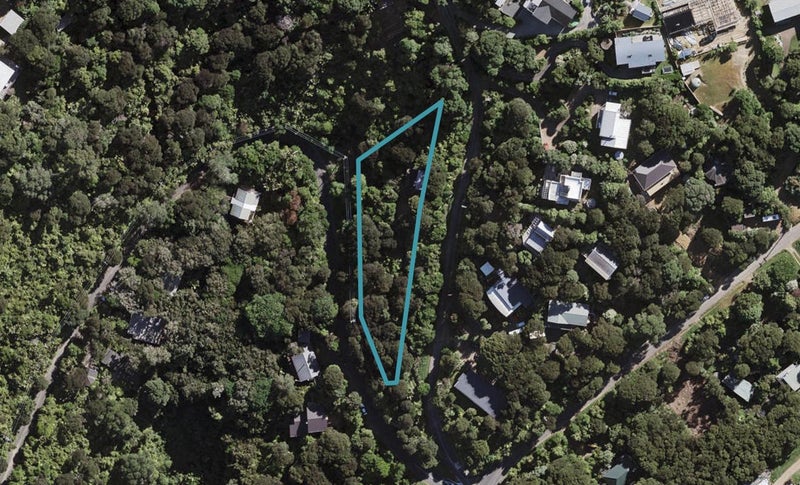 74 Crescent Road West, Ostend, Waiheke Island - Carousel 1
