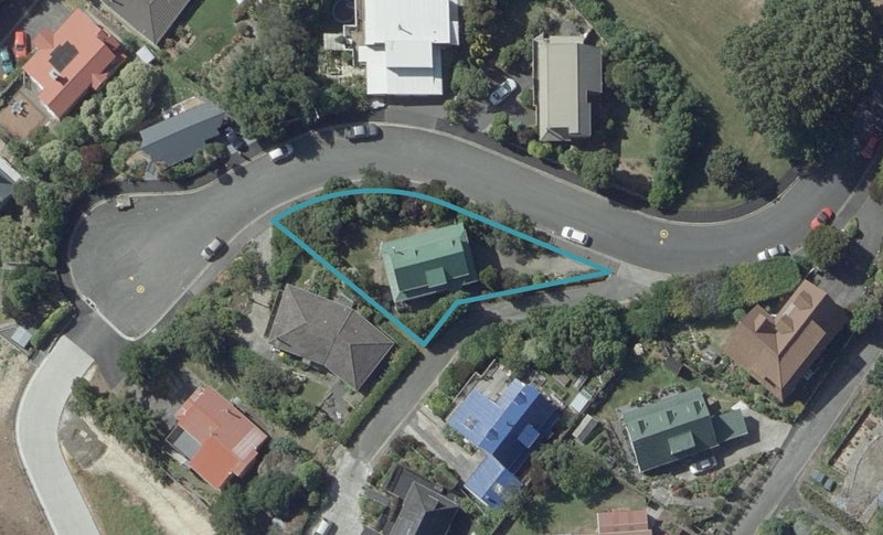 15 Brugh Place, Waverley, Dunedin - Carousel 1