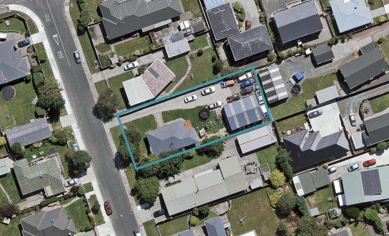 13 Carlyle Street, Hawthorndale, Invercargill - Carousel 1