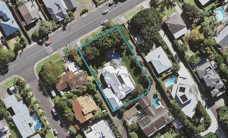 29 Maritime Terrace, Birkenhead, Auckland - Carousel 1