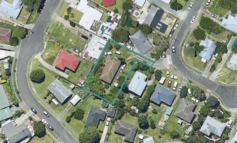 15 Bush Street, Gate Pa, Tauranga - Carousel 1