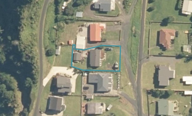 12 Tainui Street, Mōkau - Carousel 1