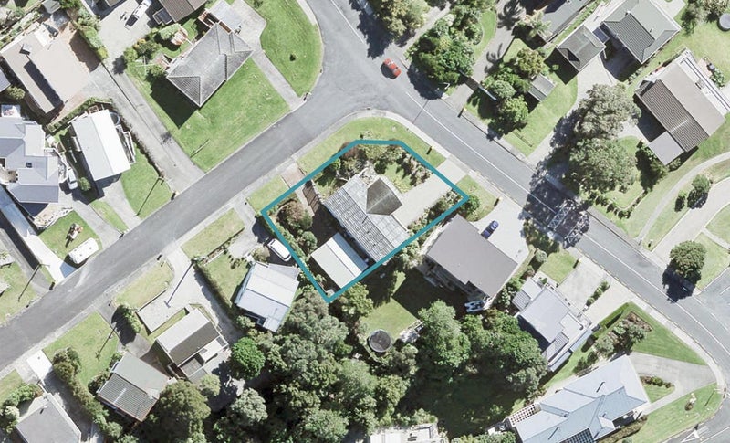 35 Gordon Craig Place, Algies Bay, Warkworth - Carousel 1