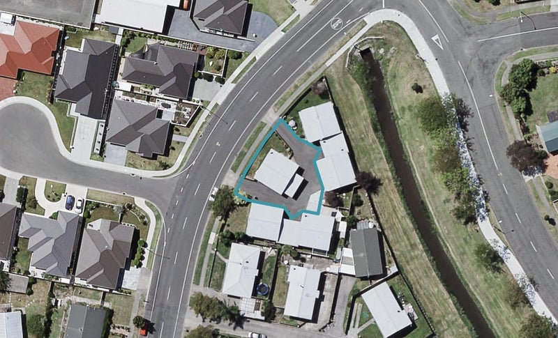 3/207 Avondale Road, Greenmeadows, Napier - Carousel 1