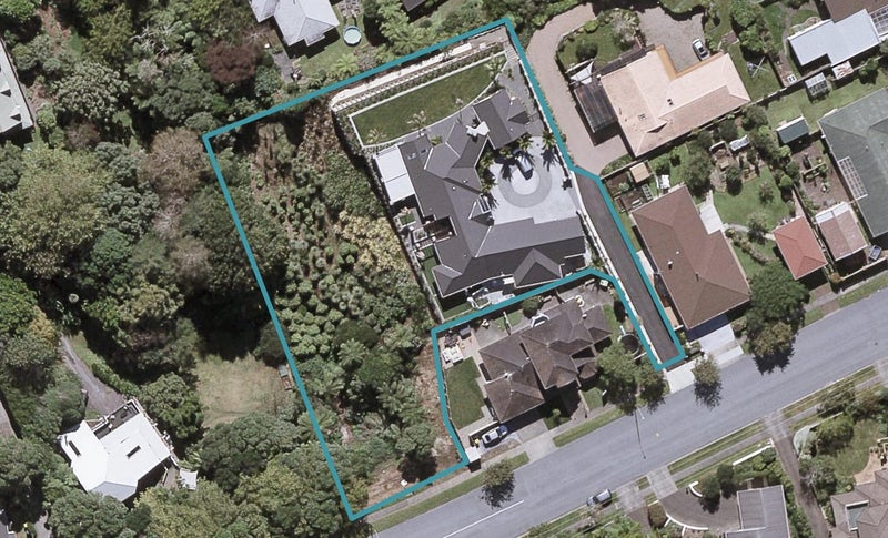 14B Karina Road, Merrilands, New Plymouth - Carousel 1
