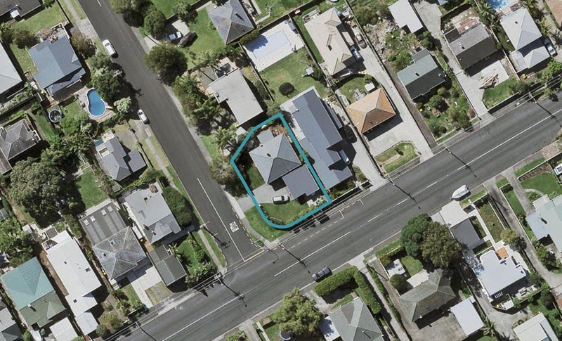 82 Bayswater Avenue, Bayswater, Auckland - Carousel 1