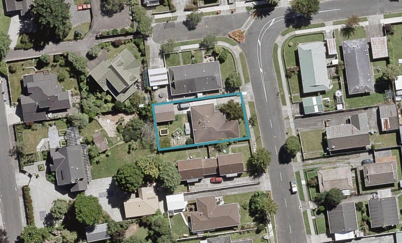53 Henry Street, Ebdentown, Upper Hutt - Carousel 1