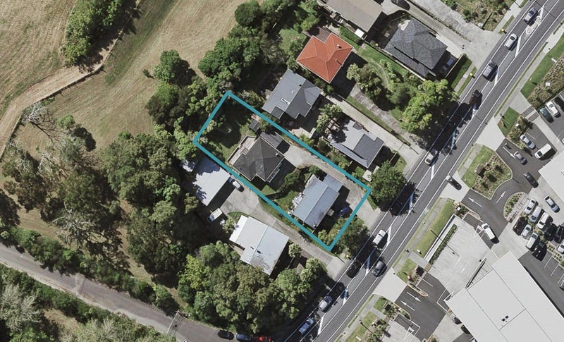 2/97 Rosedale Road, Pinehill, Auckland - Carousel 1