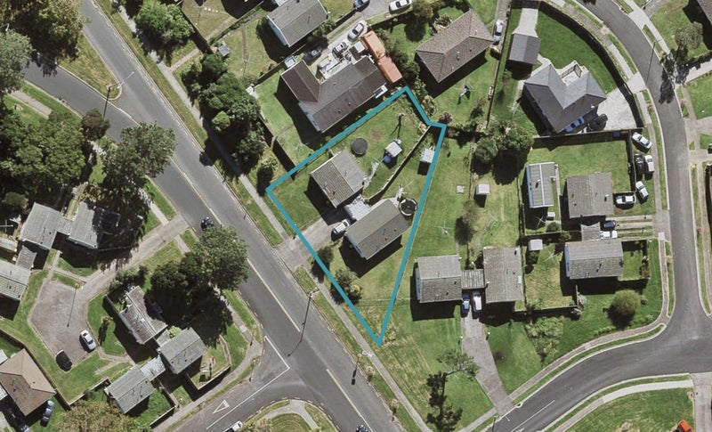 12 Bader Drive, Māngere, Auckland - Carousel 1