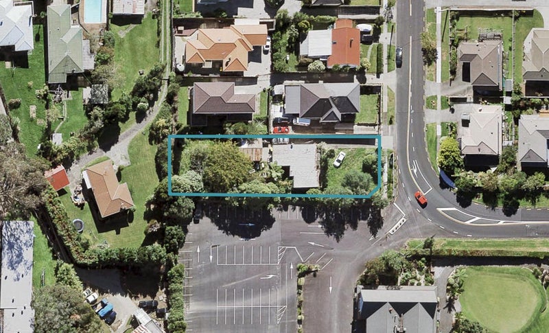 9B Links Road, New Lynn, Auckland - Carousel 1