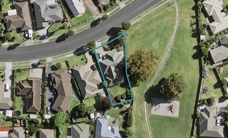 28 Longford Park Drive, Takanini, Auckland - Carousel 1