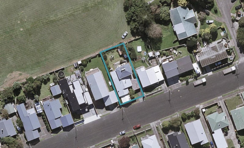 19 Princes Street, Fitzroy, New Plymouth - Carousel 1