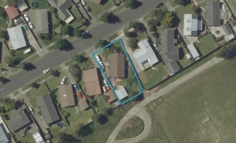 58 Hillcrest Drive, Kelvin Grove, Palmerston North - Carousel 1