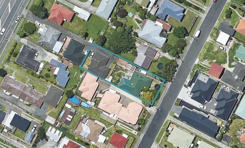 1240 Cameron Road, Gate Pa, Tauranga - Carousel 1