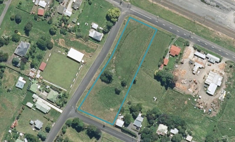 8 Valley Road, Manunui, Taumarunui - Carousel 1
