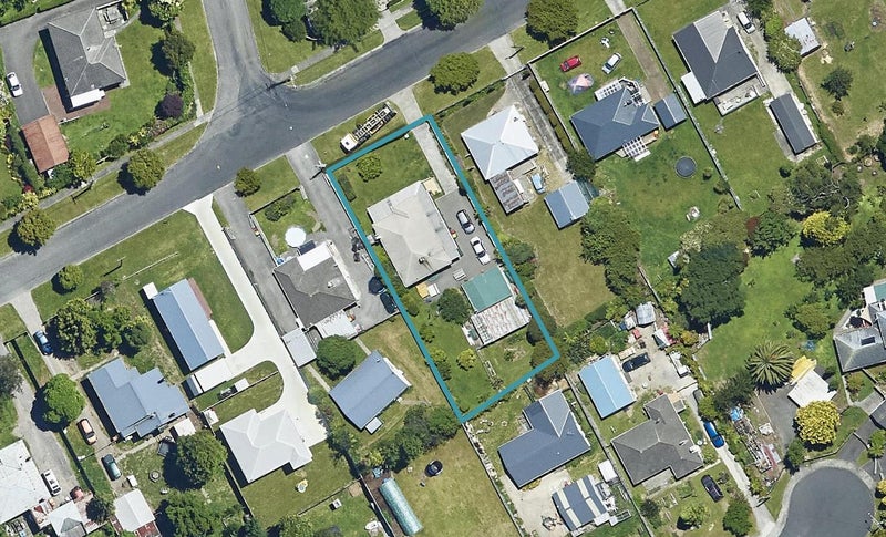 17 Salisbury Road, Fairy Springs, Rotorua - Carousel 1