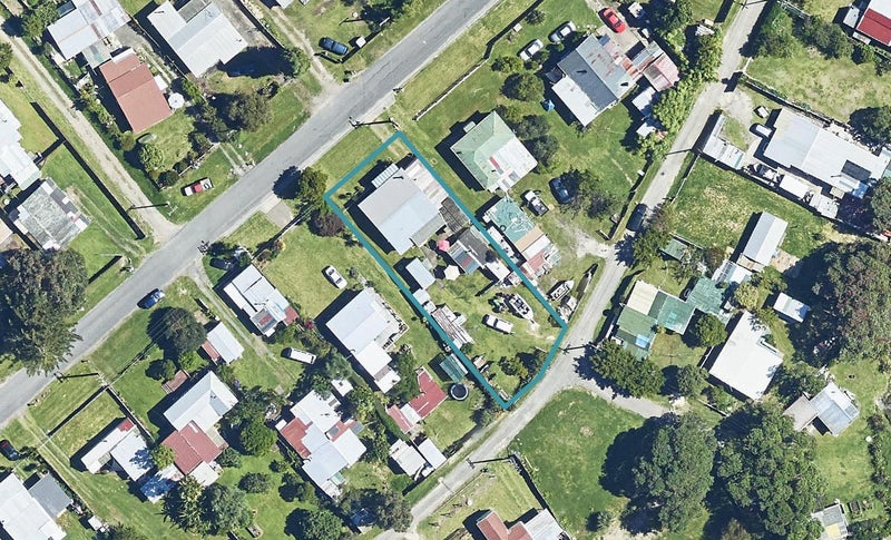 8 Lyndhurst Avenue, Maketu, Te Puke - Carousel 1