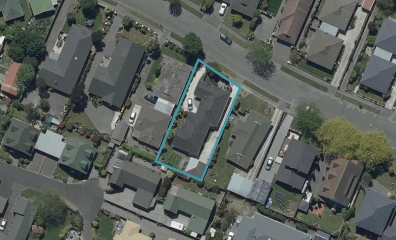 1/21 Broadfell Avenue, Avonhead, Christchurch - Carousel 1