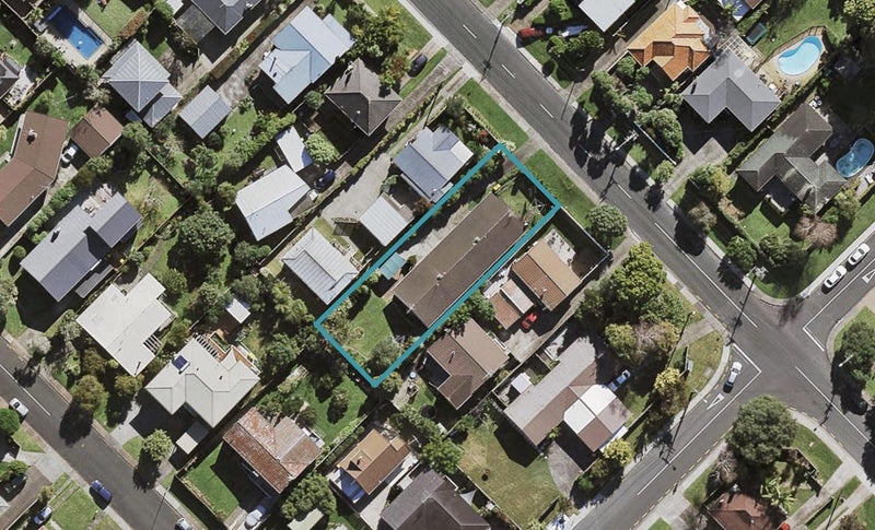 2/38 Hillcrest Avenue, Hillcrest, Auckland - Carousel 1