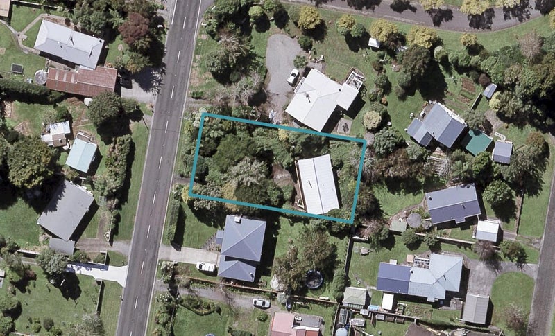 1253 Egmont Road, Egmont Village, New Plymouth - Carousel 1
