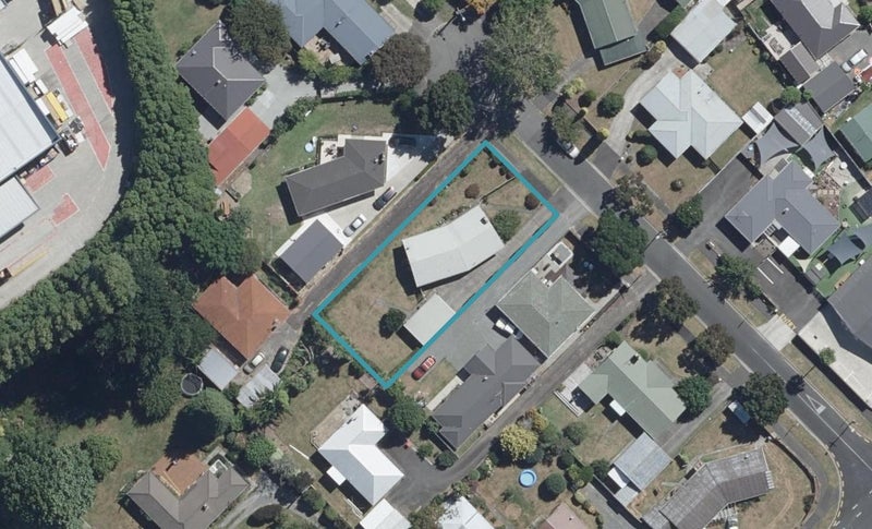 9 Hampton Place, St Andrews, Hamilton - Carousel 1