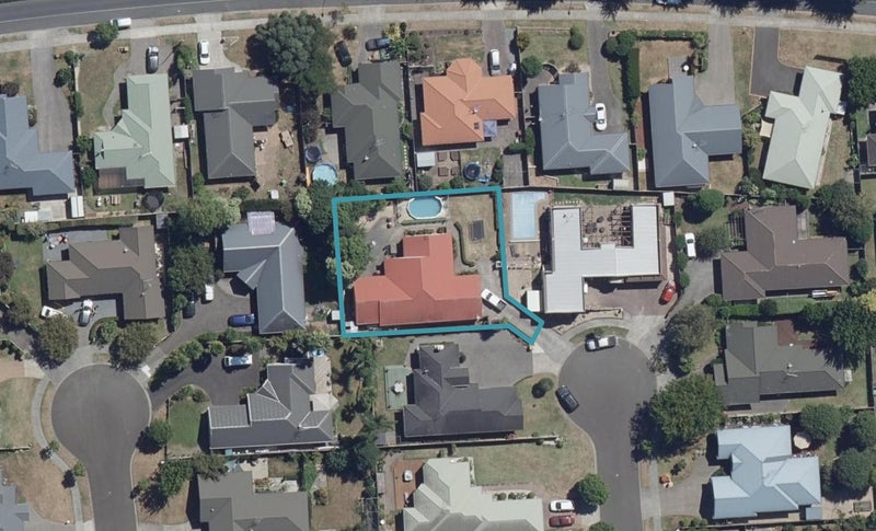 15 Chesterfield Place, Rototuna, Hamilton - Carousel 1