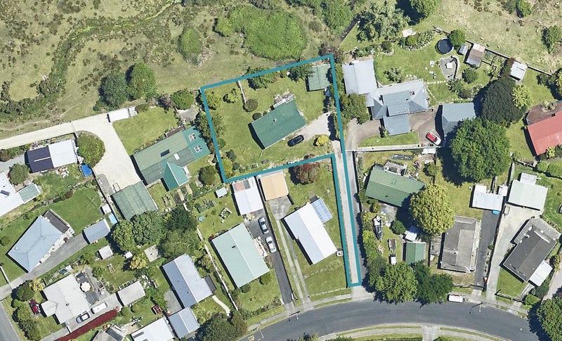 10 Landscape Drive, Ngongotaha, Rotorua - Carousel 1