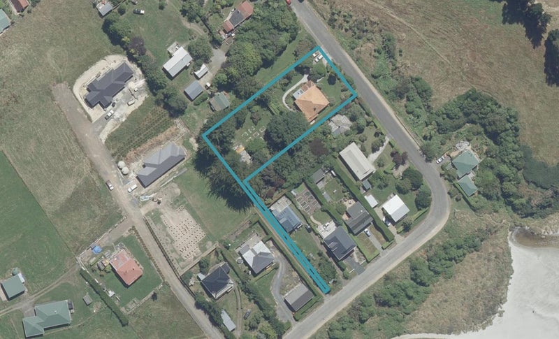 71 Church Road, Warrington, Waikouaiti - Carousel 1