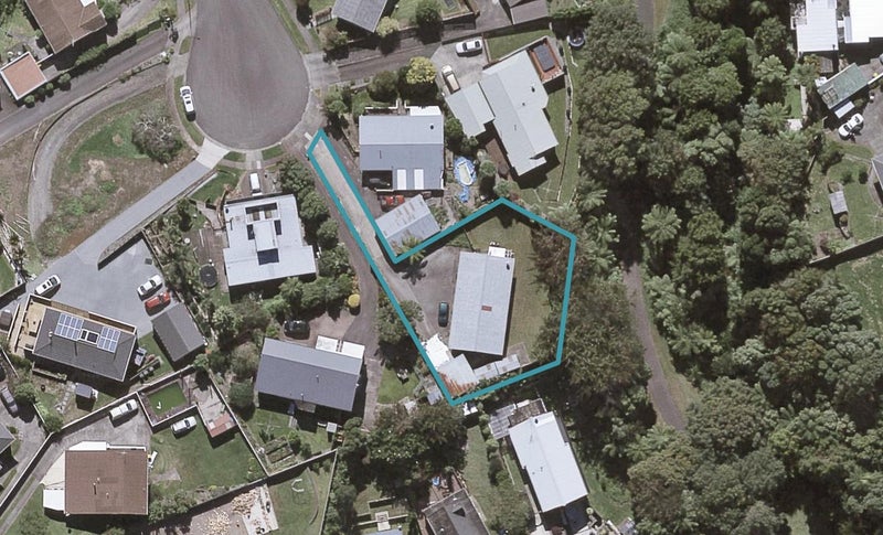 16A Acacia Place, Bell Block, New Plymouth - Carousel 1