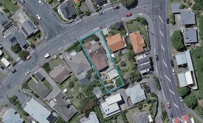 24 The Quadrant, Miramar, Wellington - Carousel 1