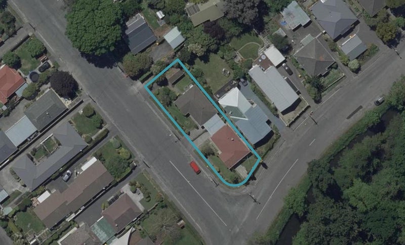 1/8 Young Street, Somerfield, Christchurch - Carousel 1